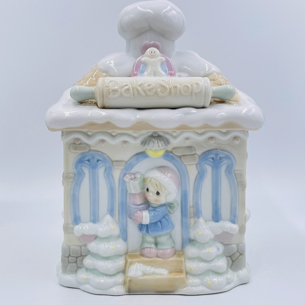 Christmas Precious Moments Bake Shop Cookie Jar 1994 Excellent Condition